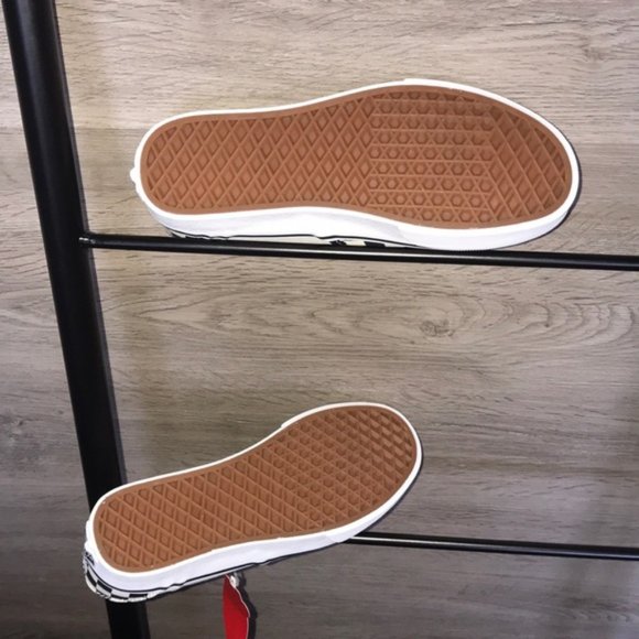 NIB- Women's Vans Black/Off White - Picture 2 of 4